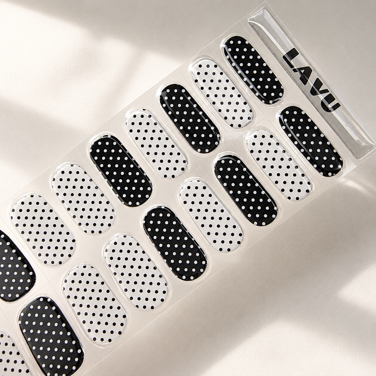 Noir Polka