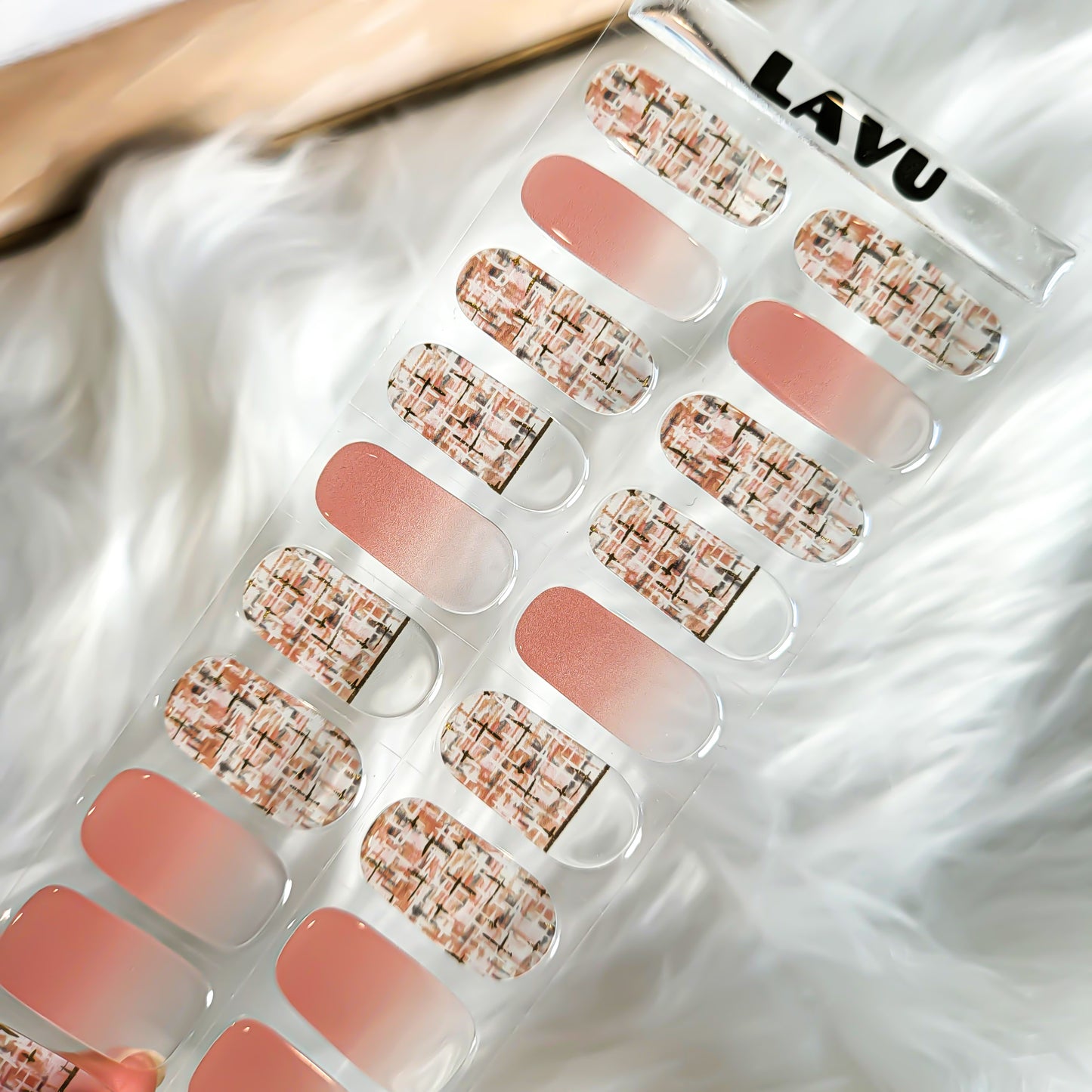 Lava Luxe
