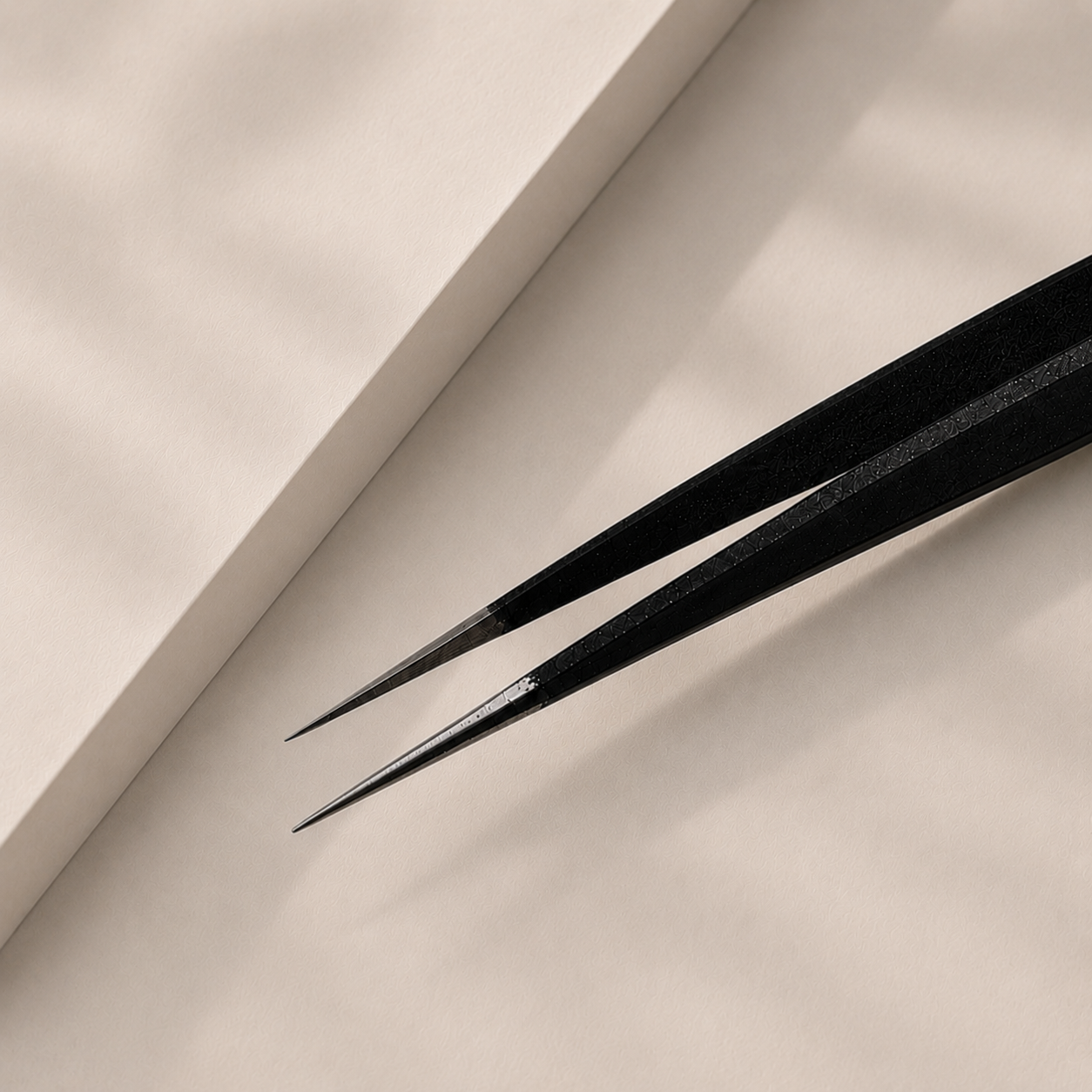 2-In-1 Tweezers